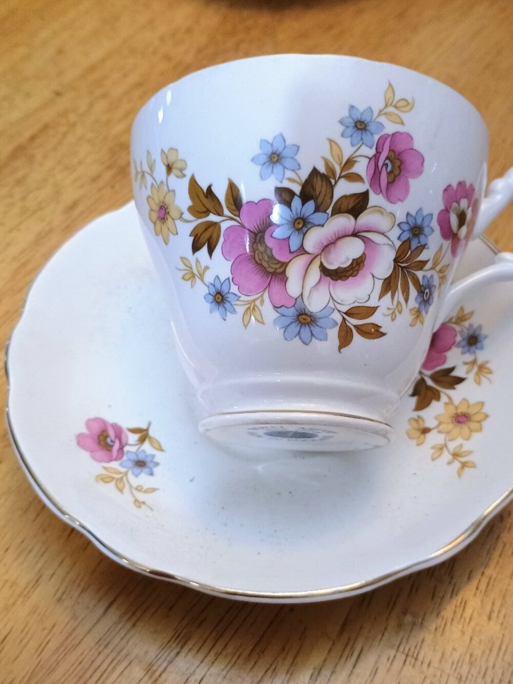 vintage Royal Ascot bone china tea cup and saucer set